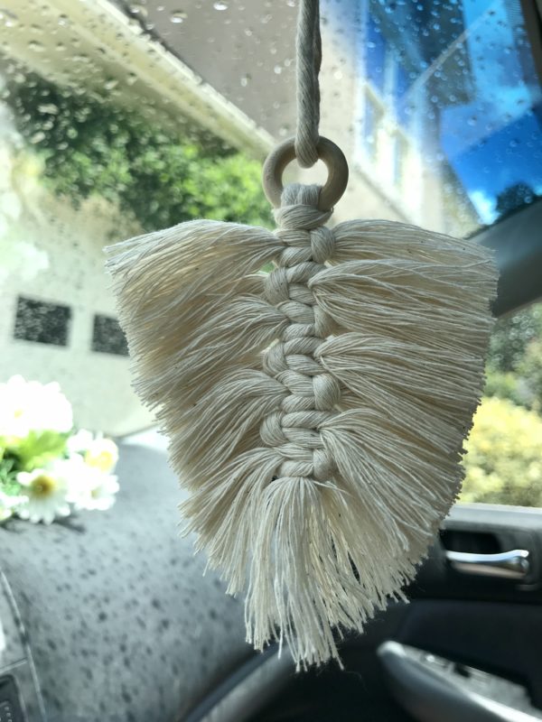 Boho Macrame Feather - Image 2