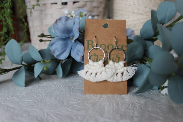 Raleigh macrame earrings - Image 2